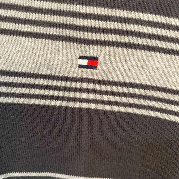 Tommy Hilfiger long sleeve V-neck wide stripe sweater size large Men’s - Picture 4 of 8